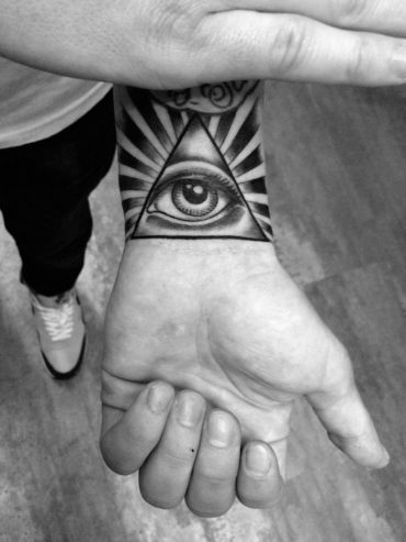 Mighty Eye